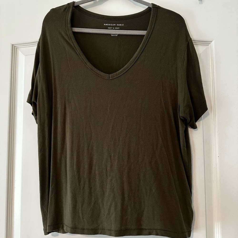 American Eagle Soft & Sexy Tee